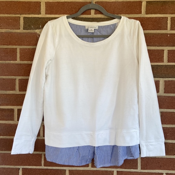 Liz Claiborne Preppy Sweatshirt - Picture 7 of 11
